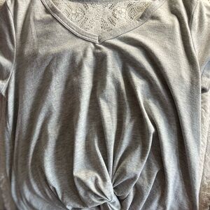 Arizona Jean Company Gray Short Sleeve Top with Lace Accent